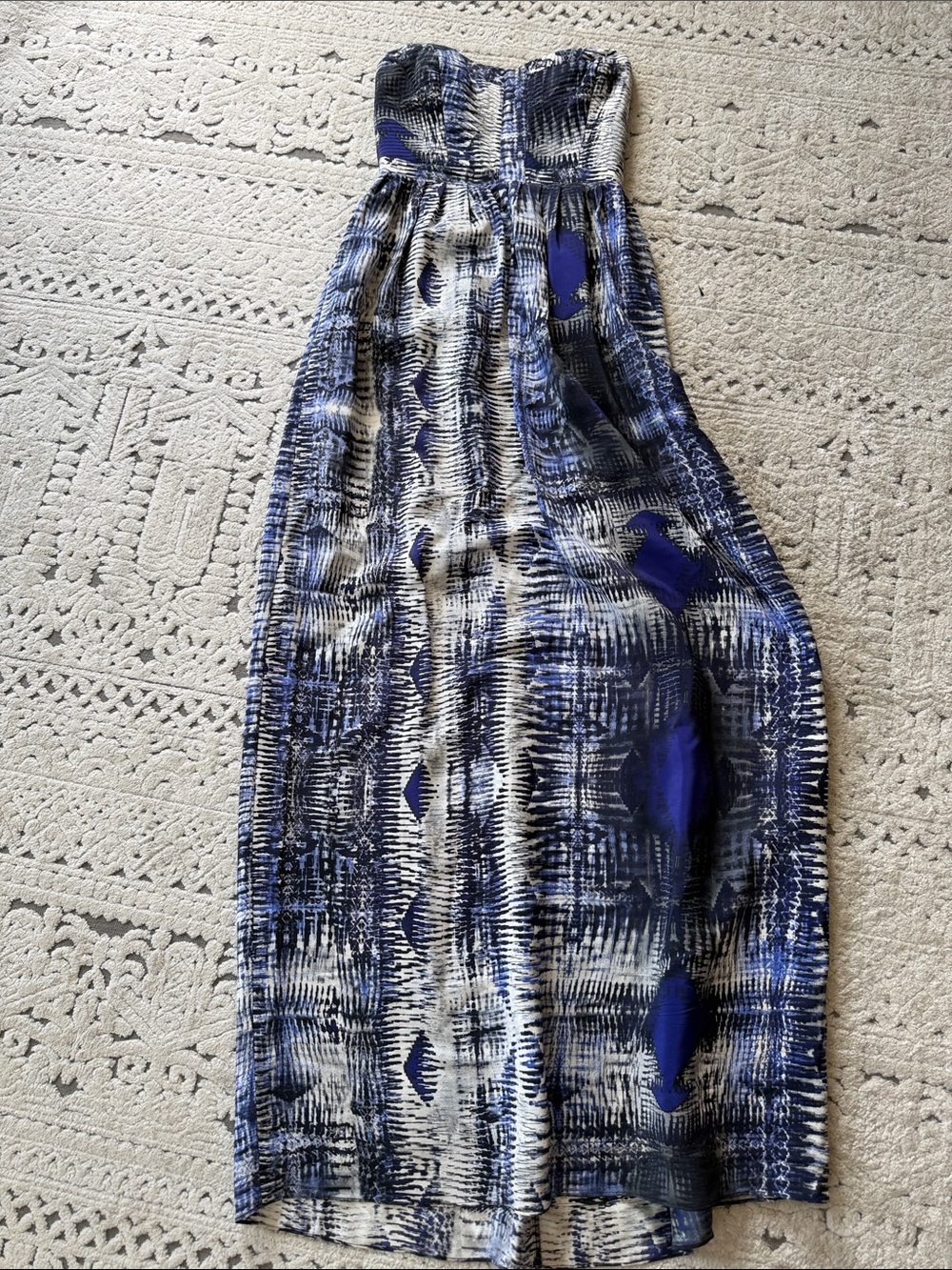 Parker Strapless Maxi Dress in Blue and White Abstract Print